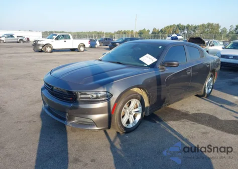 2019 Dodge Charger Sxt Rwd z USA, uszkodzony, nr VIN 2C3CDXBG6KH743639